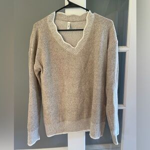 Woman’s Sweater, Wishlist, Size M